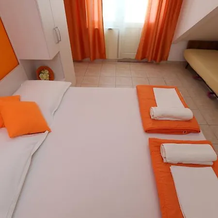 Ljubica Apartment *
