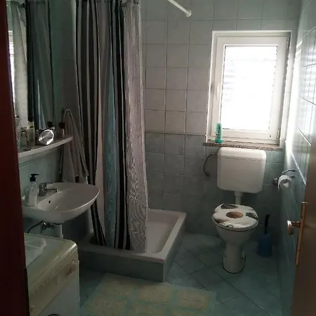 Ljubica Apartment *