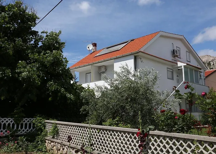 Apartment Ljubica *