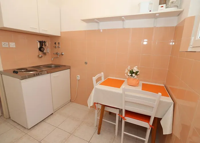 Ljubica Apartment *